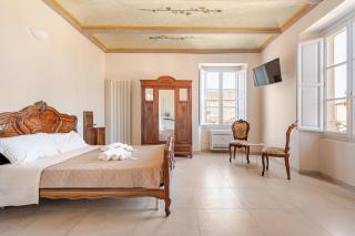 PALAZZO PICALFIERI SUITE d EPOCA - LʼAquila - 0