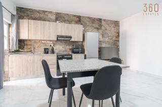 Homey 1BR Apartment in Tarxien with Sofa Bed & AC - - 8