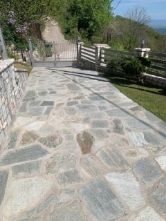 Konstantakos Michail - - 5