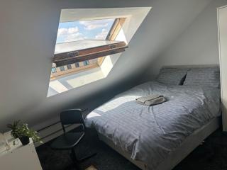 2 bedroom City Centre Apartment - Leicester - 2