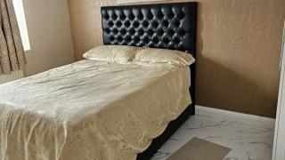 Modern 3BD Stay near Elizabeth Line & Heathrow - Langley Marish - 2