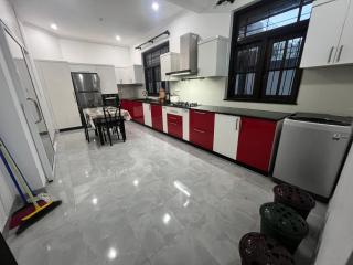 Villa J&T - Katunayake - 1
