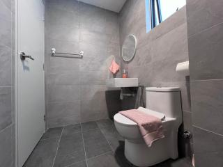 NEW Stylish Sunsuria Forum 5 at SetiaCity SCCC - Shah Alam - 2