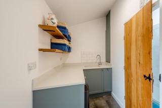 3 Bed in Tywyn oc-b32570 - Llangelynin - 3