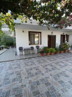 Gert Guesthouse - 0