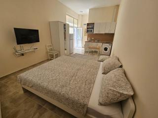 Апартаменти Кастро2-Castro Apartments2 - 8