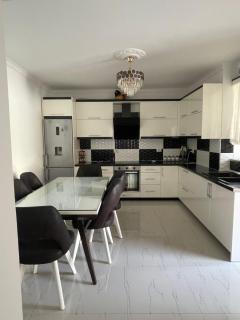 Gert Guesthouse - 1