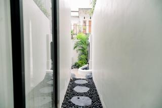 Tropical Modern Studio Loft - 4