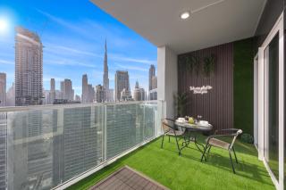 Burj khalifa and Canal views - Luxury Apartments for Rent in Dubai Business Bay - 5