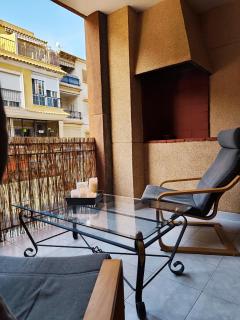 Cozy retreat with Green Terrace and Balcony Access - Torrevieja - 9