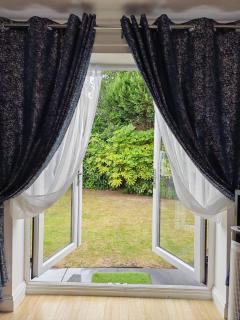 Chota Gher Apartment - Widnes - 9