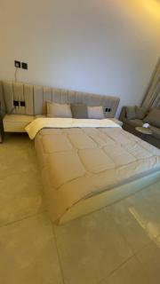 شقة غرفة وصالة - Riad - 2