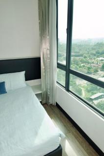 Landmark Residence 2, GreenView, Less Noise, Free WiFi with TvBox, Free Parking, Near Kajang, Cheras, C180, MRT - Kajang - 4