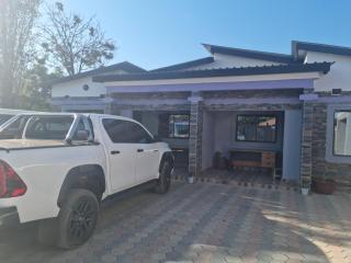 Kalebalika Meanwood KKIA apartments - - 4