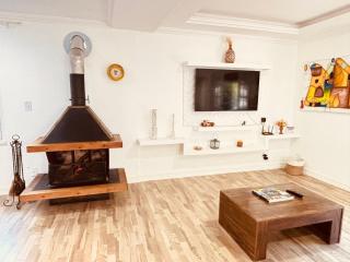 Casa no Vale dos Frades com lareira, wi fi, piscina - Teresópolis - 0