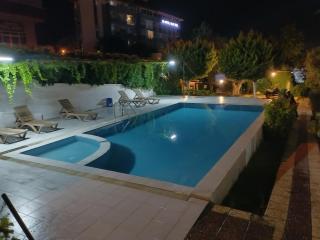 Kadınlar denizine 100 metre - Kuşadası - 5