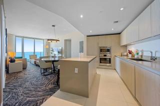 Luxury 2BR Beachfront Rooftop Pool and Spa - Hollywood - 5