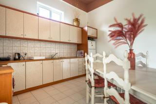 Iri's Place - Mavráta - 2
