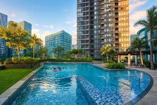 Elegant and Modern 3BR Penthouse in Uptown BGC - Manila - 2