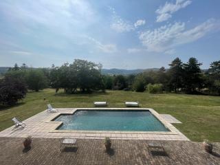 Bed Nature and Swimming Pool - Brindas - 3