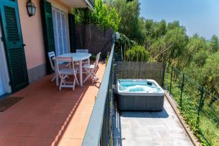 Ollie`s house - 1