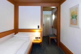 Hotel & Restaurant Waldshuter Hof - Waldshut-Tiengen - 3