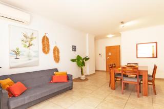 Large Modern 1 Bed Apartment with pool - 6