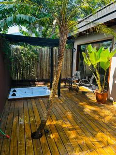 Maravilhosa casa com hidromassagem - Ilhabela - 2