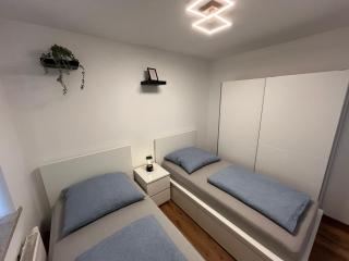 Mevida Ferienwohnung - Borna - 1