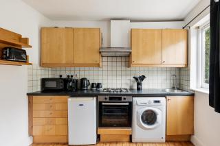 Prime 1-Bed Spot Near King's Cross - London - 7