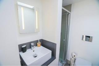 The Haven Ten - Chic & Roomy Escape - Ifield - 1