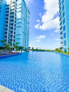 Luxury and Modern 1 Bedroom near Solaire, Okada - 4