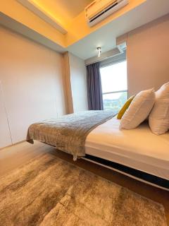 Luxury and Modern 1 Bedroom near Solaire, Okada - Manila - 3