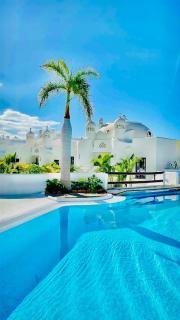 Elegant Villa - Oceanview, Heated pool - 0