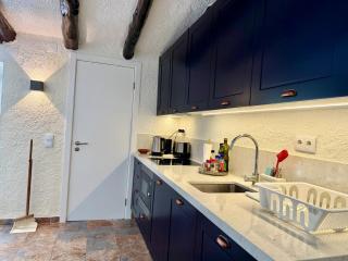 Charming cottage, pool & garden by Guincho beach - 1