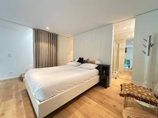 La Verrière du Palais - Triplex contemporain avec jardin - 7