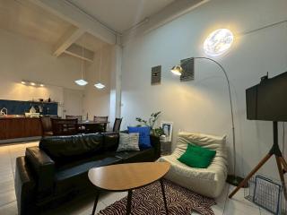 W House for group, Cozy Loft 3BR - Ramkhamhang 15mins to BKK Airport - Ban Bang Chan - 0