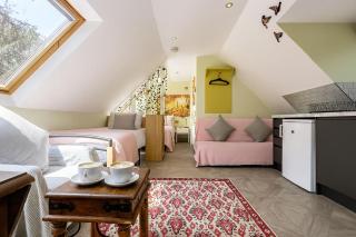 Forest Studio Apt free gated Parking on 2 acres Garden - 3