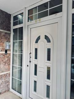 All Season - Spring Room - 2