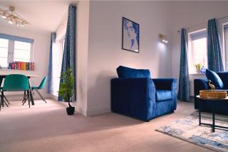 Grandeur at Kennedy - 5 Bedroom for Group of 9 - High Wycombe - 7