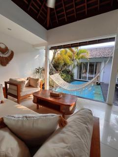 Rove Pool Villa Seminyak - 0