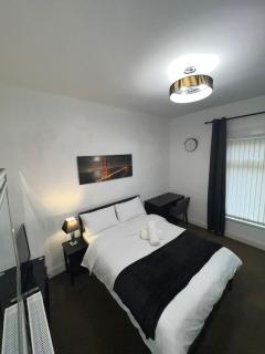Favourite Ensuite Room - Middlesbrough - 8