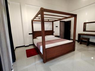 Villa Dew Drops - Galle - 4