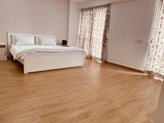 Casa Blanca Pune Airport Viman nagar - 7