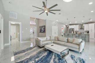 Welcome to Canal Breeze! - Cape Coral - 9