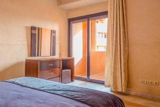 Top Location, Elegance, View & Comfort - 2