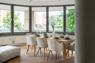 Bright & Spacious Berlin Home - 4