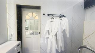 Panoramic apartment on Hamid Alimjan square - 8