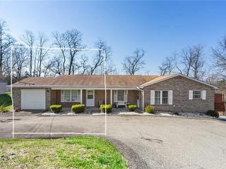 McEarth's Haven - Your Home Away From Home! - - 2