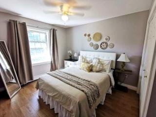 Dianas House - Charlottetown - 9